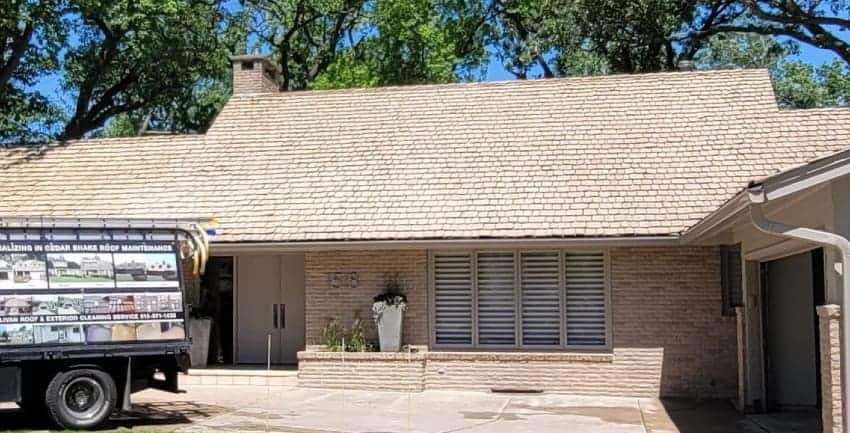 Can I Walk on a Cedar Shake Roof?